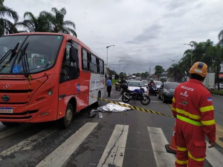 Acidente tira a vida de motociclista na BR-101 na Serra