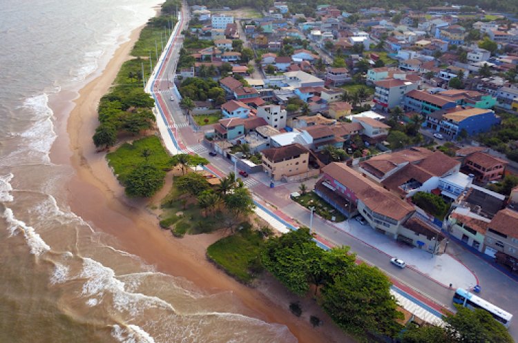 Serra assina ordem de serviço de iluminação pública para preservar tartarugas nas praias de Carapebus e Bicanga
