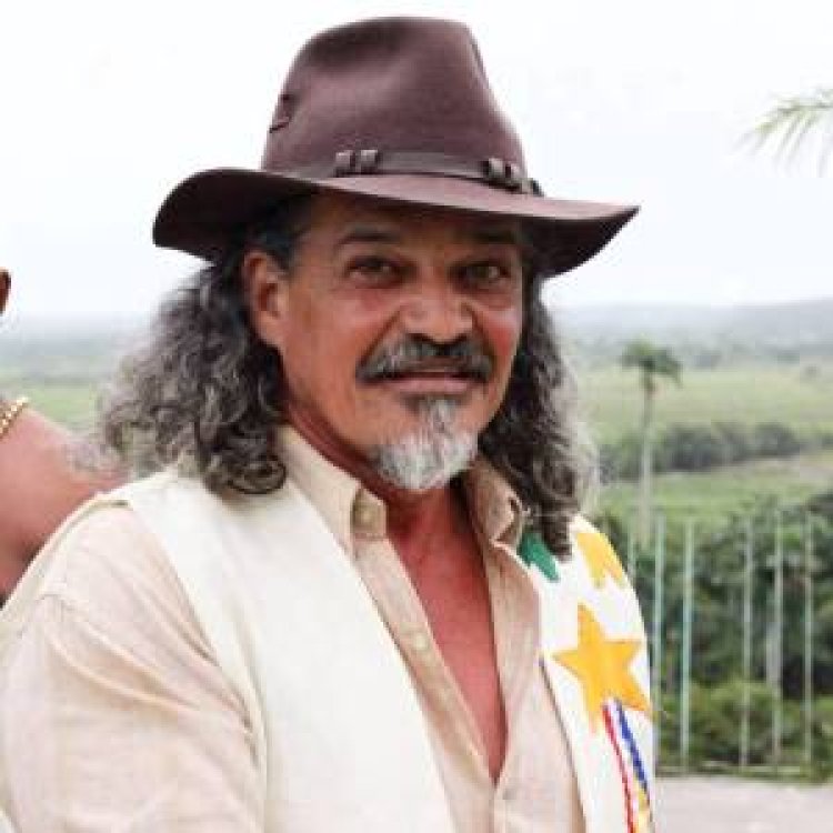 Projeto do cordelista mateense Cesar Domiciano chega às escolas na próxima terça-feira