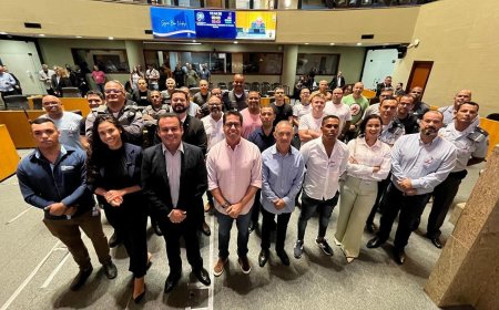 Marcelo Santos de olho no apoio (e no voto) dos militares