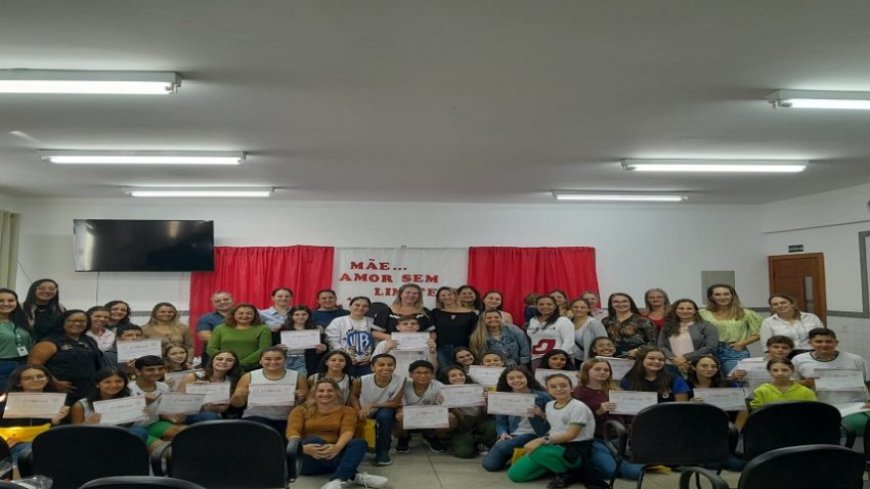 “Meu Amor, meu Presente”, concurso de Poesia do Jornal “Espírito Santo Notícias” muda de nome e lança edital nesta quinta-feira