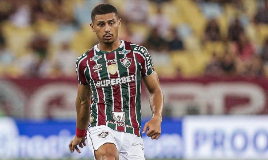 Fluminense informa lesão no joelho e André para por 45 dias