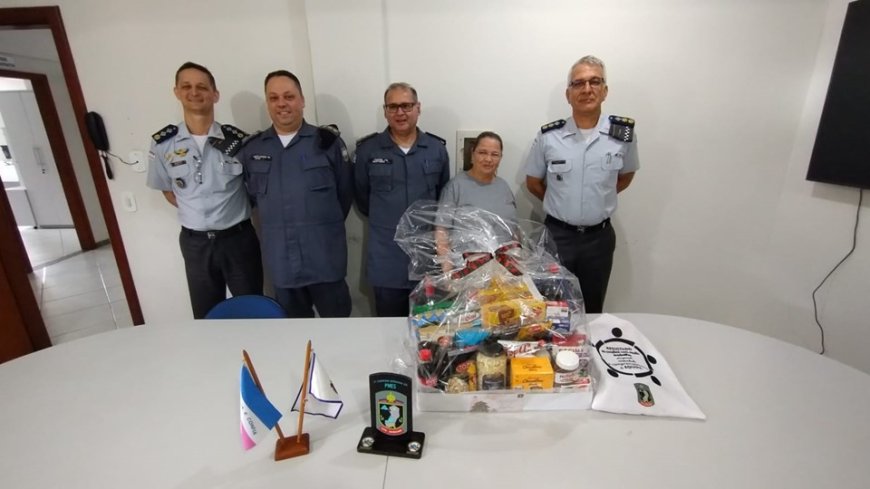 Homenagem ao comandante e subcomandante do 5º CPOR que irão à reserva remunerada