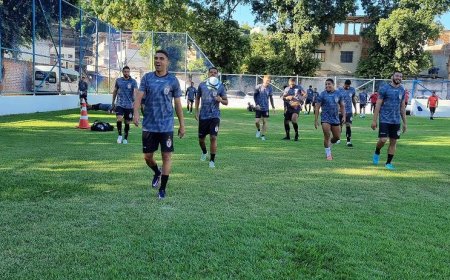 Real Noroeste treina em Barra de São Francisco para pegar a Portuguesa-RJ neste sábado (04)