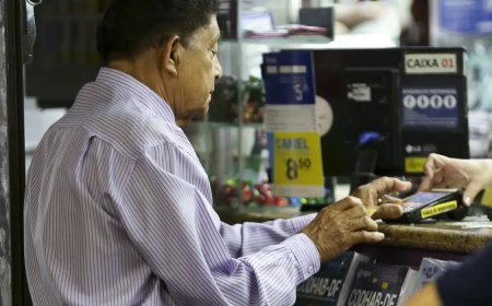 Com o pagamento do 13º do INSS, beneficiários devem ficar atentos aos golpes